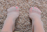 Hayley Hanes Footfetish 2-k3ao8wgdx4.jpg